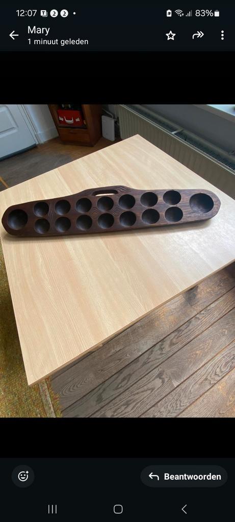 60 jaar oud traditioneelhouten Congklak bord met kraaltjes., Antiek en Kunst, Antiek | Speelgoed, Ophalen of Verzenden