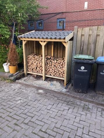 Houtberging houtopslag actie nu €250,00! beschikbaar voor biedingen