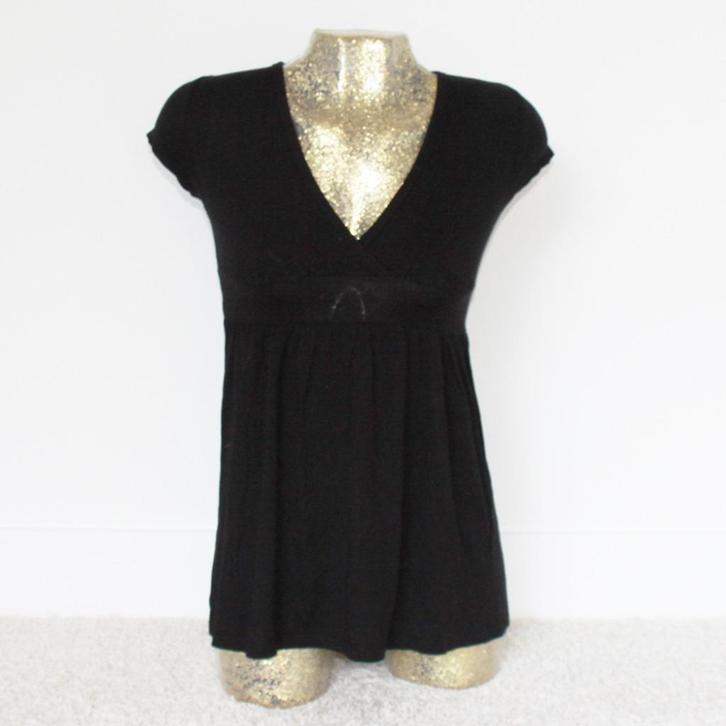 Fishbone Shirtje (S) € 15,-, Kleding | Dames, T-shirts, Zo goed als nieuw, Maat 36 (S), Zwart, Korte mouw, Ophalen of Verzenden