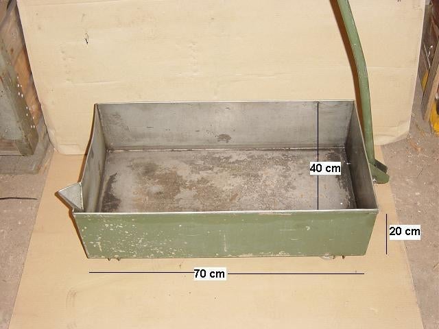 Lekbakken ex nl leger tbv opvang olie., Verzamelen, Militaria | Algemeen, Landmacht, Overige typen, Nederland, Ophalen