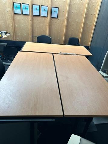 3 grote bureaus 80x180 cm  beschikbaar voor biedingen
