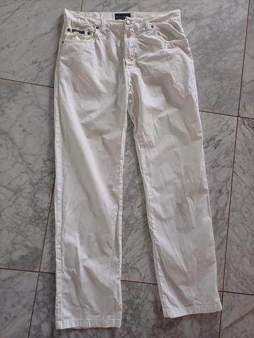 GANT jeans W33 / L34 nieuwstaat beschikbaar voor biedingen