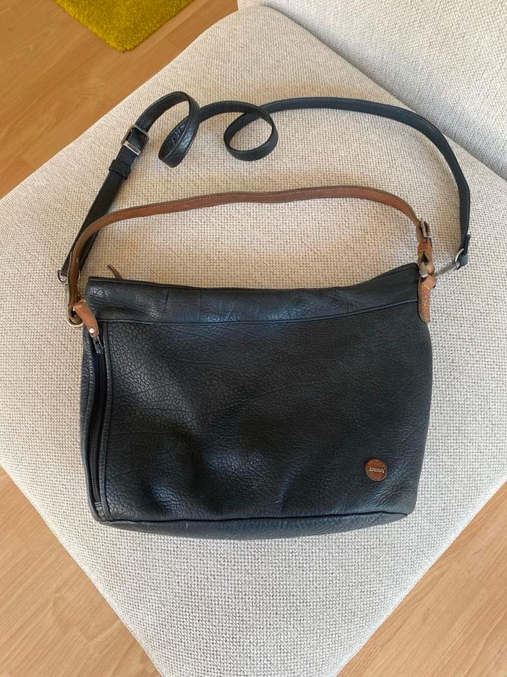 Berba leren schoudertas - goede staat!, Sieraden, Tassen en Uiterlijk, Tassen | Damestassen, Gebruikt, Schoudertasje, Zwart, Ophalen of Verzenden