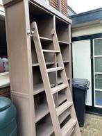 Te koop: Bibliotheekkast met trap, Huis en Inrichting, Ophalen, Gebruikt, 100 tot 150 cm, 200 cm of meer