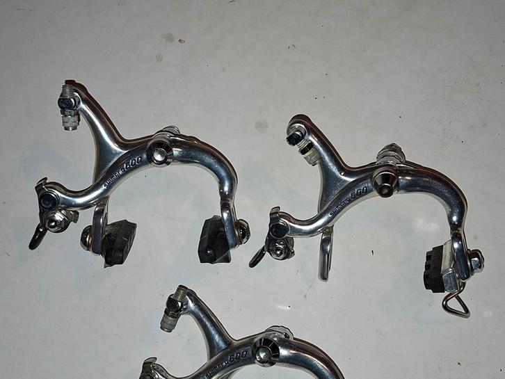 PRIJSVERLAGING: Shimano 600 arabesque Remmen Set NOS extra's, Sport en Fitness, Wielrennen, Gebruikt, Ophalen of Verzenden