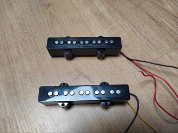 Pickups voor 5-snarige basgitaar beschikbaar voor biedingen
