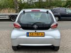 Toyota Aygo 1.0-12V Comfort Navigator/BJ2011/NAVI/ELEKRAMEN/, Voorwielaandrijving, Euro 5, Gebruikt, 4 stoelen
