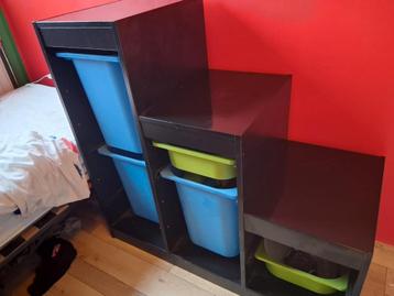 Kast Ikea Trofast zwart met bakken beschikbaar voor biedingen