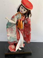 Oude Chinese / japanse pop 21 cm, Verzamelen, Poppen, Ophalen of Verzenden, Pop