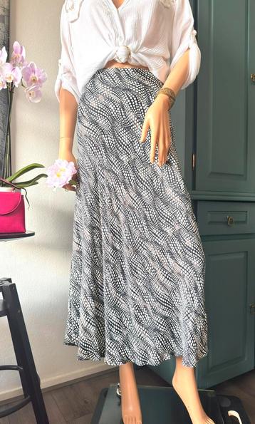 MELTING STOCKHOLM maxi rok maat M - viscose beschikbaar voor biedingen