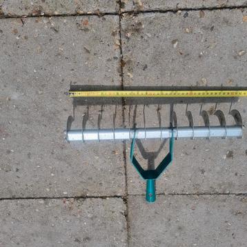Gardena verticuteerhark TOP STAAT beschikbaar voor biedingen