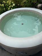 Intex jacuzzi 4 persoons bruin, Tuin en Terras, Bubbelbaden en Hottubs, Ophalen of Verzenden, Zo goed als nieuw, Afdekzeil, Opblaasbaar
