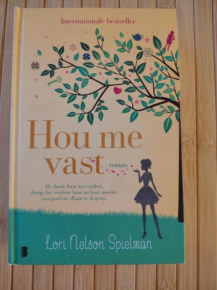Hou me vast - Lori Nelson Spielman, Boeken, Romans, Gelezen, Nederland, Verzenden