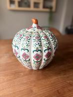 Decoratieve keramische pompoen met deksel, Porselein of Keramiek, Schaal, Rond, Ophalen of Verzenden