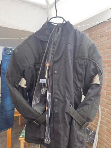 All weather motorjas mt L  beschikbaar voor biedingen