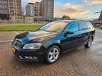 Volkswagen Passat 1.6 TDI Bluemotion Executive Topconditie!, Auto's, Euro 5, Stof, Zwart, 4 cilinders
