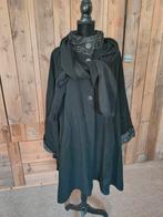 Zwarte wollen mantel/cape maat 40 met sjaal, Ophalen of Verzenden, Zo goed als nieuw, Maat 38/40 (M), Zwart