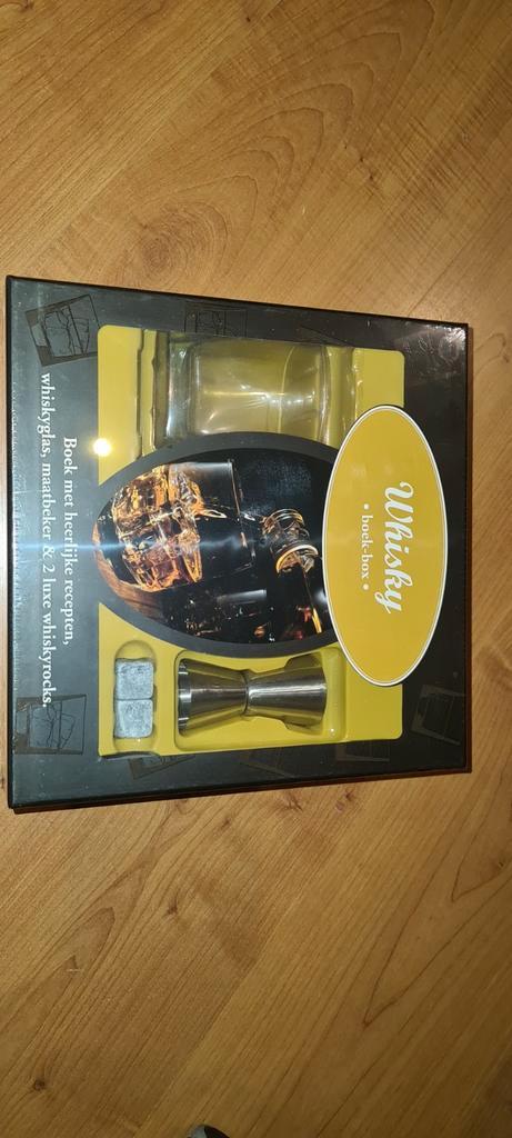 Whisky Boek Box - Nieuw & Geseald!, Huis en Inrichting, Keuken | Keukenbenodigdheden, Nieuw, Ophalen of Verzenden