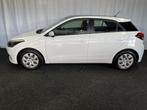 Hyundai i20 1.2 HP i-Motion Comfort ECC/CRUISE/PDC/TREKHAAK/, Gebruikt, 4 cilinders, Met garantie (alle), Wit