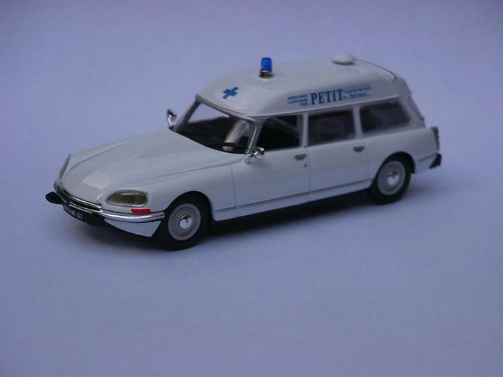 Citroen DS 20 Break Ambulance Petit 1973 DS Collection 1:43, Hobby en Vrije tijd, Modelauto's | 1:43, Nieuw, Auto, Overige merken
