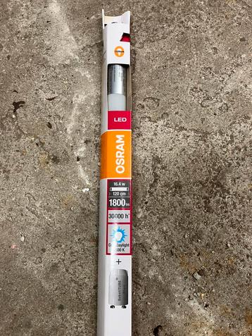 4 led balken beschikbaar voor biedingen