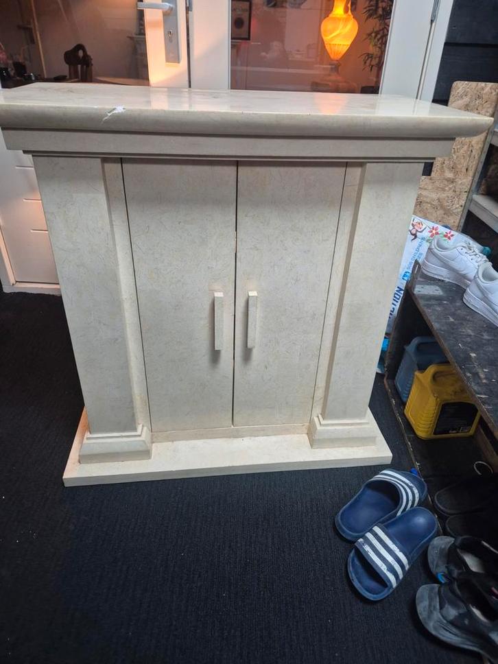 Stijlvol stenen tv kastje met opbergruimte, Huis en Inrichting, Kasten | Televisiemeubels, Gebruikt, Minder dan 100 cm, 50 tot 100 cm