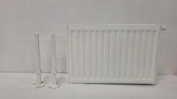 splinternieuwe dubbele radiator beschikbaar voor biedingen