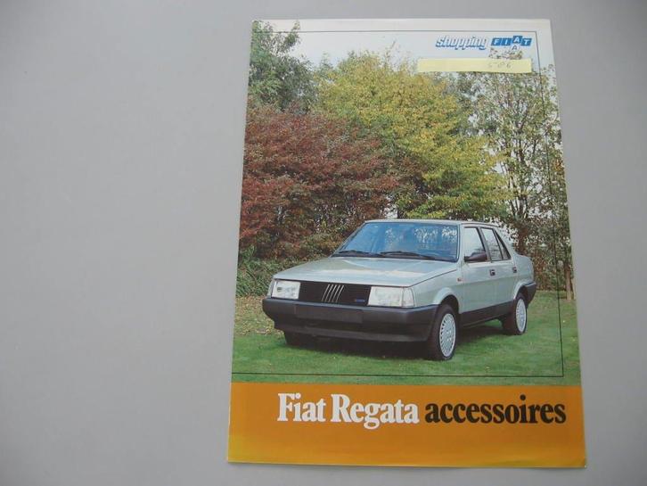 FT 586 FIAT Regata accessoires, folder, Boeken, Auto's | Folders en Tijdschriften, Zo goed als nieuw, Overige merken, Ophalen of Verzenden