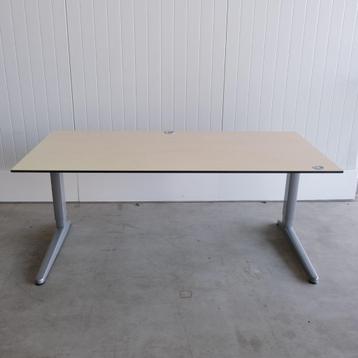 Ahrend elektrisch zit-zit bureau, 160x80cm H67-86cm BR61 beschikbaar voor biedingen