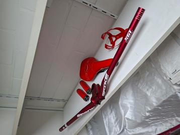 rode aanbouw delen MTB spank chromag reverse beschikbaar voor biedingen