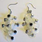 oorbellen met paarlemoer en mooie versieringen, Marktplaats@koningsieraden.nl, Overige materialen, Hangers, Verzenden
