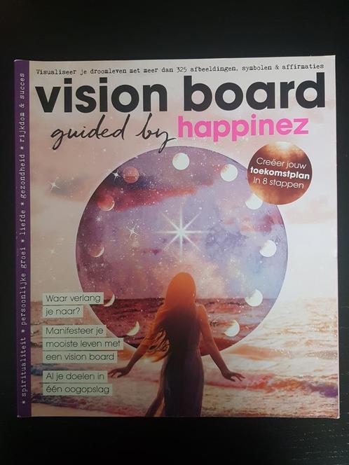 Boek 'Vision board guided by Happinez', Boeken, Tijdschriften en Kranten, Zo goed als nieuw, Lichaam en Geest, Ophalen of Verzenden