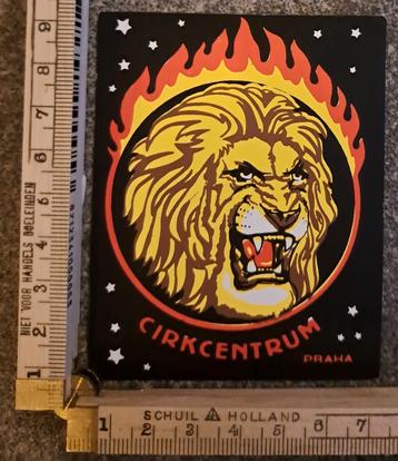 Vintage sticker Leeuw vlammen vuur Praag Cirkcentrum Praha beschikbaar voor biedingen