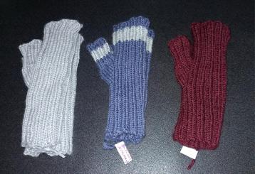 Handschoenen met alleen een duim  beschikbaar voor biedingen