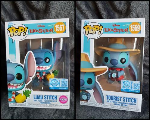 Disney Funko Pop Stitch Luau flocked 1567 & Tourist 1569, Verzamelen, Poppetjes en Figuurtjes, Zo goed als nieuw, Ophalen of Verzenden