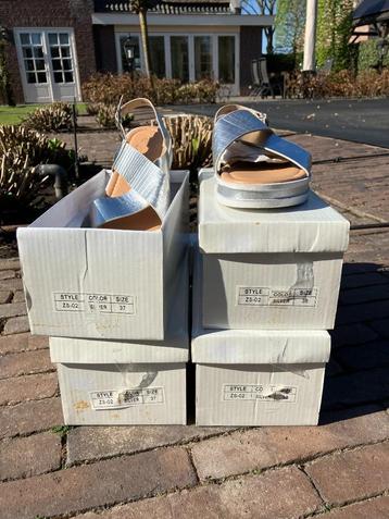 NIEUWE zomer schoenen maat 37 nieuwprijs 24,99 nu 2,99 beschikbaar voor biedingen