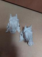 Twee gietijzeren paardenhoofden 30er jaren., Ophalen of Verzenden