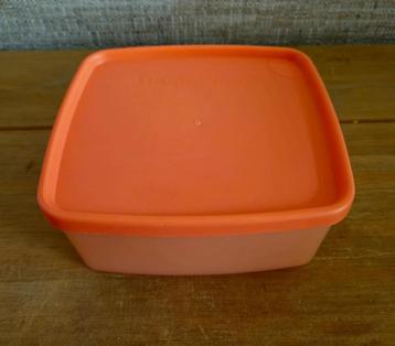 Tupperware bakje rechthoek 400ML 12,5 x 11,5 x 5,5cm beschikbaar voor biedingen