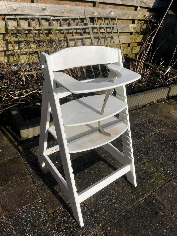 Eetstoel soort van stokke kinderstoel Roba wit, Kinderen en Baby's, Kinderstoelen, Gebruikt, Meegroeistoel, Ophalen