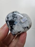Hart van regenboog maansteen, Verzamelen, Mineralen en Fossielen, Ophalen of Verzenden, Mineraal