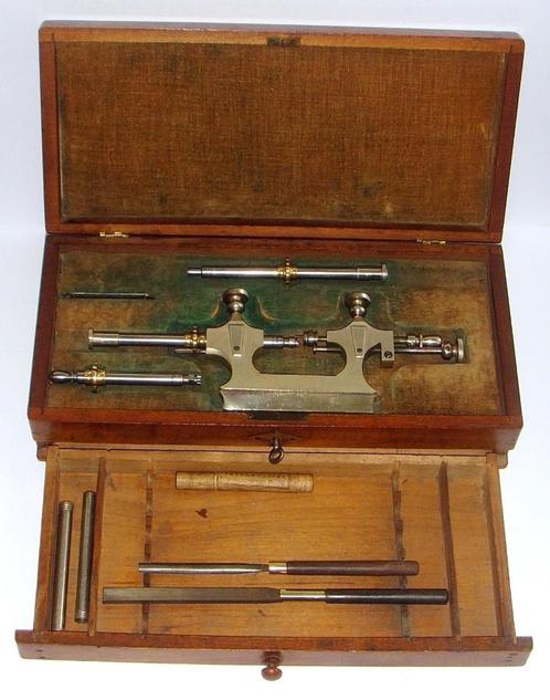 Antiek klok/horlogemakers instrument Pivot polijstinstrument, Antiek en Kunst, Antiek | Klokken, Ophalen of Verzenden