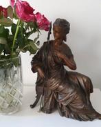 Griekse beeld sculptuur vrouw met speren., Antiek en Kunst, Brons, Ophalen