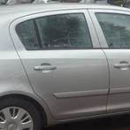 RA portier deur Opel Corsa D 2007 | grijs, Auto-onderdelen, Carrosserie en Plaatwerk, Ophalen, Voor, Opel, Deur