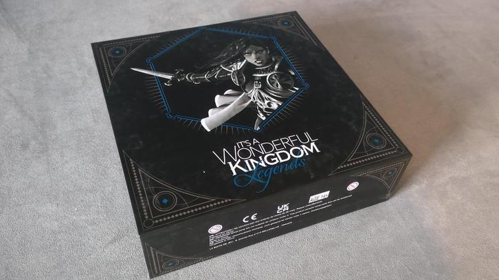 It's a wonderful Kingdom Legends: Kickstarter editie, Hobby en Vrije tijd, Gezelschapsspellen | Bordspellen, Zo goed als nieuw