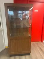 Vitrine kast met lades (2 stuks), Ophalen, Zo goed als nieuw, 25 tot 50 cm