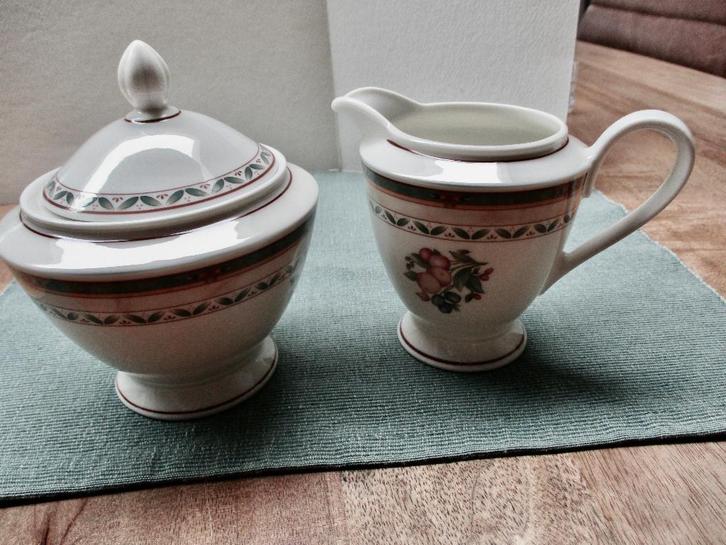 Suikerpot en Melkkan van Heinrich Winterling Cottage Garden, Huis en Inrichting, Keuken | Servies, Zo goed als nieuw, Overige typen