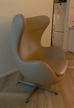 Mooie leren eggchair, egg chair, beige leer, Huis en Inrichting, Fauteuils, Ophalen, Zo goed als nieuw, 50 tot 75 cm, Leer
