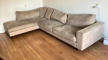 Super heerlijke loungebank beschikbaar voor biedingen