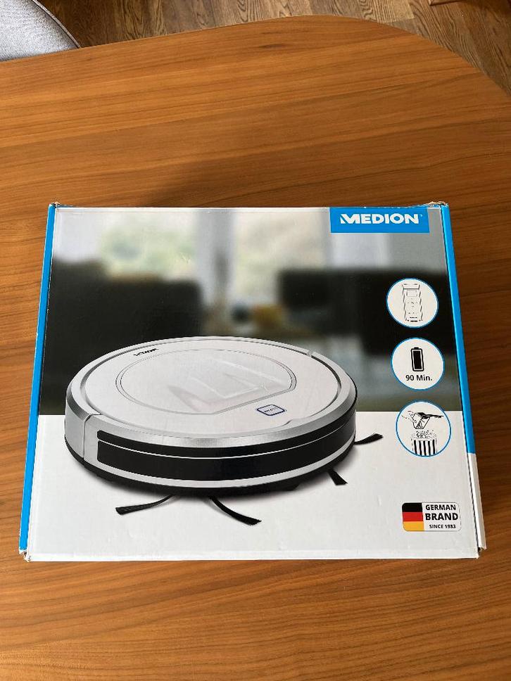 Medion Robotic Vacuum Cleaner, Witgoed en Apparatuur, Stofzuigers, Zo goed als nieuw, Robotstofzuiger, Reservoir, Ophalen