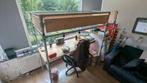 Bureau met hoogslaper frame + evt. matras, Huis en Inrichting, Bureaus, Ophalen, Gebruikt, Bureau